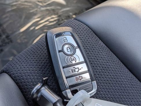 Used 2024 Ford F150 Raptor image 29