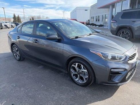 Used 2020 Kia Forte LXS image 1