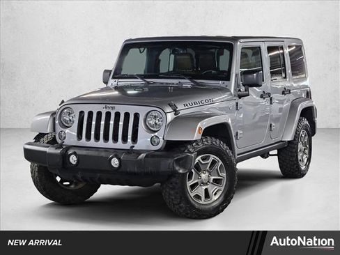Used 2015 Jeep Wrangler Unlimited Rubicon w/ Connectivity Group image 1