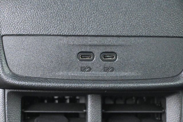 Used 2026 Chevrolet Equinox LT AWD/4WD image 13