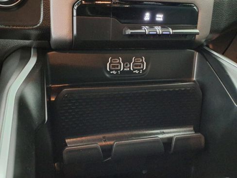 Used 2022 RAM 1500 Big Horn RWD image 9