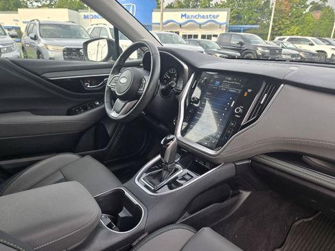 Used 2023 Subaru Outback Onyx Edition XT AWD/4WD image 7