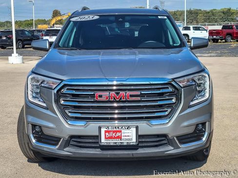 Used 2023 GMC Terrain SLT AWD/4WD image 6