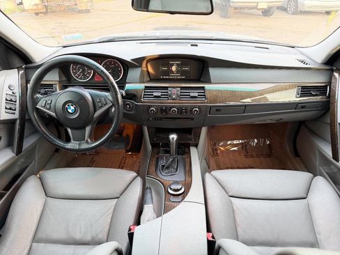 Used 2007 BMW 530xi Wagon image 15