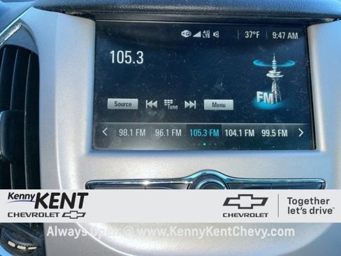 Used 2018 Chevrolet Cruze LS image 24