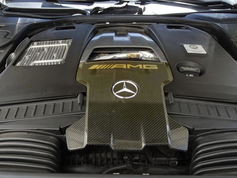 Used 2018 Mercedes-Benz S 63 AMG 4MATIC Coupe w/ Carbon Fiber Package image 19