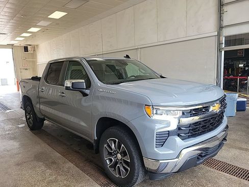 Used 2024 Chevrolet Silverado 1500 LT AWD/4WD image 1