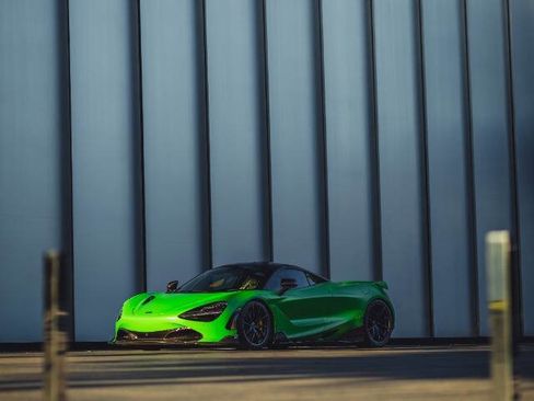 Used 2018 McLaren 720S Performance RWD image 41