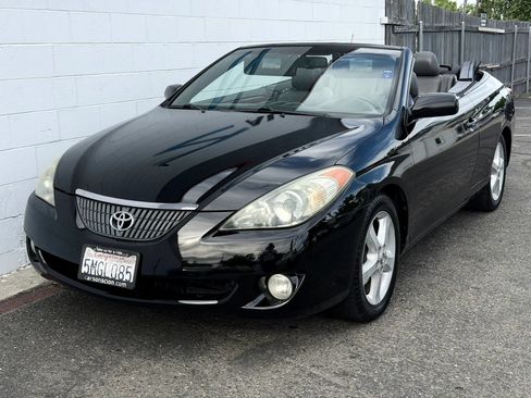 Used 2006 Toyota Solara SLE FWD image 2