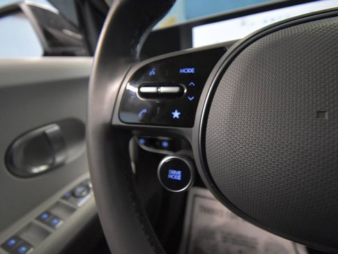 Used 2022 Hyundai Ioniq 5 SE image 11