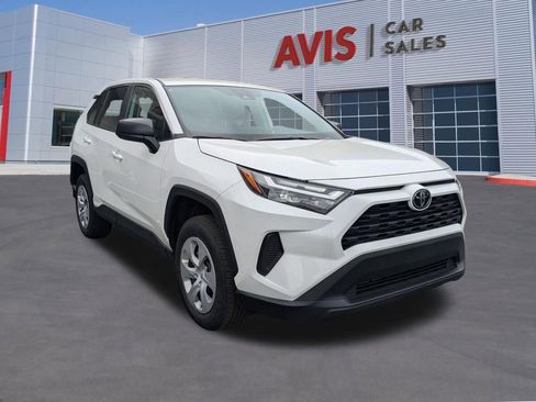 Used 2025 Toyota RAV4 LE image 3