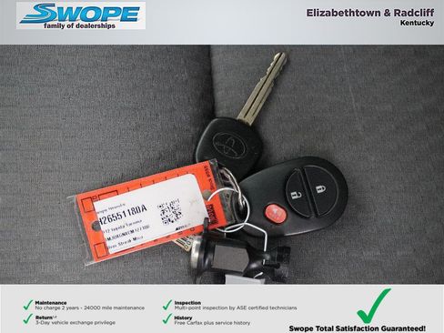 Used 2012 Toyota Tacoma PreRunner image 25