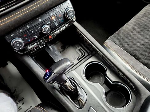 Used 2023 Dodge Durango R/T w/ Hemi Orange Plus Package image 20