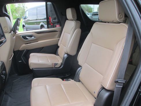 Used 2021 Chevrolet Tahoe Premier image 22