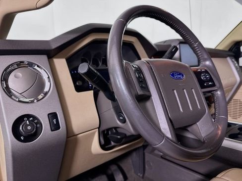 Used 2016 Ford F350 Lariat image 10