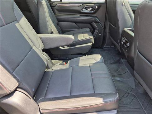 Used 2023 Chevrolet Suburban RST w/ Luxury Package AWD/4WD image 21