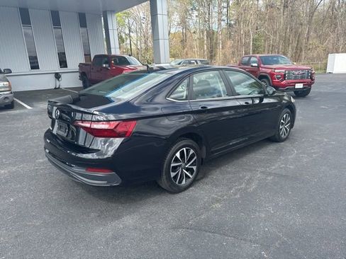 Used 2024 Volkswagen Jetta S image 21