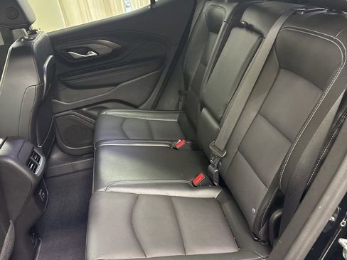 Used 2024 GMC Terrain SLT w/ Elevation Edition image 23