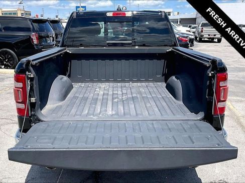 Used 2019 RAM 1500 Laramie AWD/4WD image 7