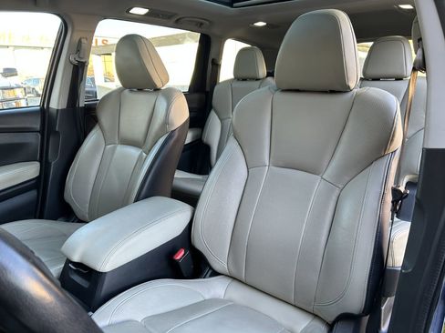Used 2021 Subaru Ascent Limited w/ Technology Package image 12
