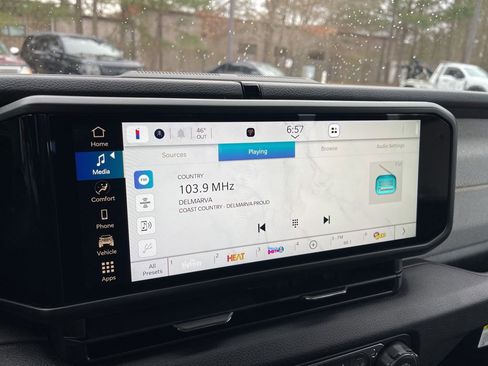 New 2026 Jeep Gladiator Sport image 8