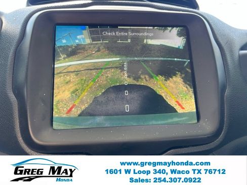 Used 2020 Jeep Renegade Limited w/ UConnect 8.4 Nav Group AWD/4WD image 34