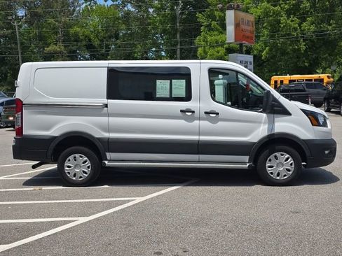 Used 2024 Ford Transit 250 Low Roof w/ Exterior Upgrade Package RWD image 6