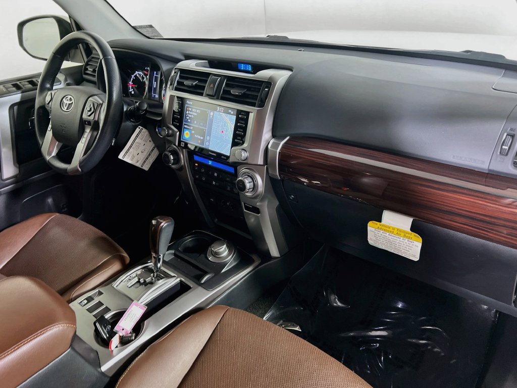 Used 2024 Toyota 4Runner Limited AWD/4WD image 25
