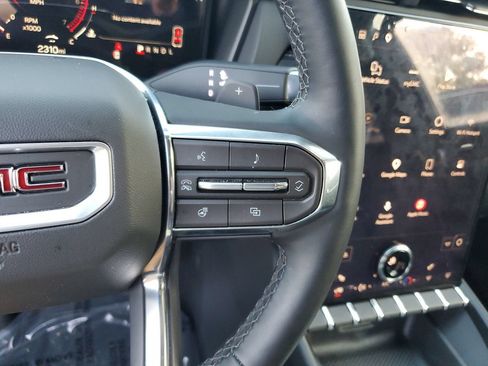 New 2026 GMC Terrain Elevation FWD image 27