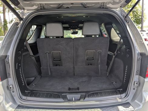 Used 2024 Dodge Durango GT AWD/4WD image 13