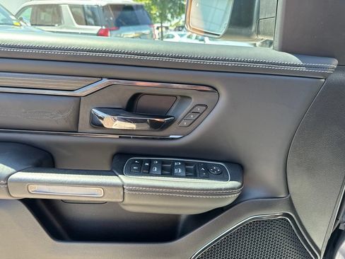 Used 2023 RAM 1500 Limited AWD/4WD image 10