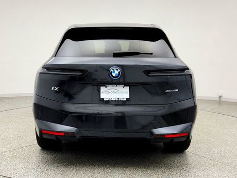 Used 2024 BMW iX xDrive50 w/ Premium Package image 6
