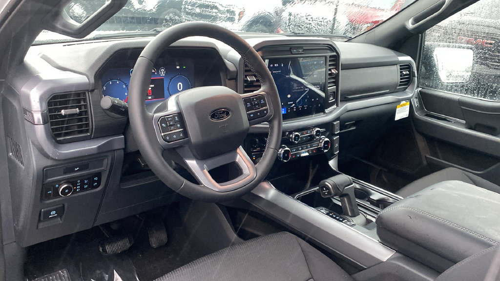 New 2026 Ford F150 XLT w/ Equipment Group 302A MID AWD/4WD image 15