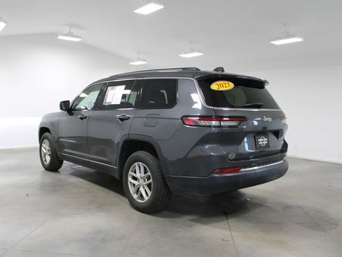 Used 2023 Jeep Grand Cherokee L Laredo image 7