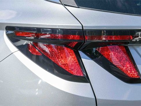 New 2025 Hyundai Tucson SEL image 8