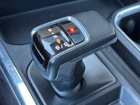 Used 2024 Chevrolet Silverado 1500 LTZ w/ LTZ Premium Package AWD/4WD image 33
