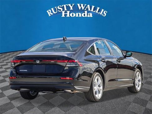 New 2026 Honda Accord LX image 2