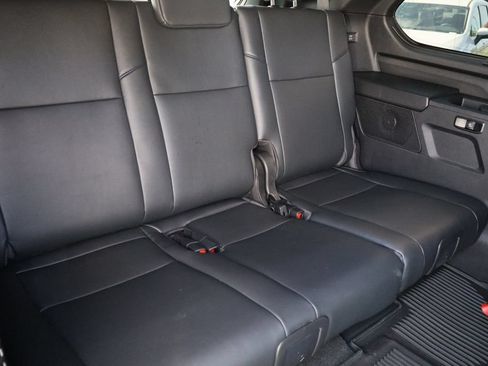Used 2026 Toyota Sequoia Platinum AWD/4WD image 30