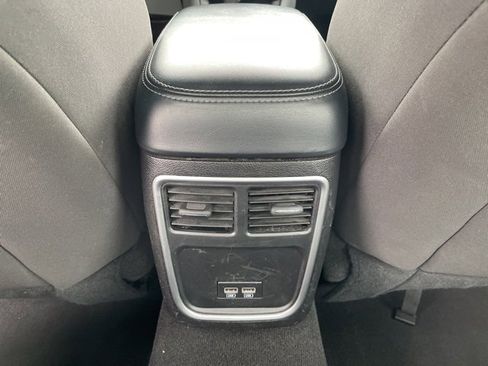 Used 2023 Dodge Charger SXT image 26