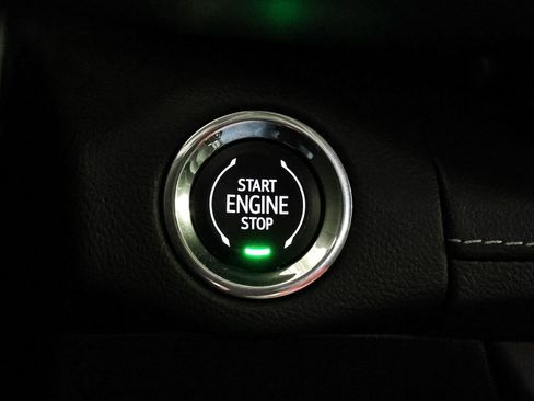 Certified 2023 Buick Envision Essence image 37