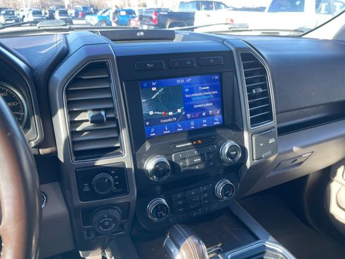 Used 2019 Ford F150 Limited image 21