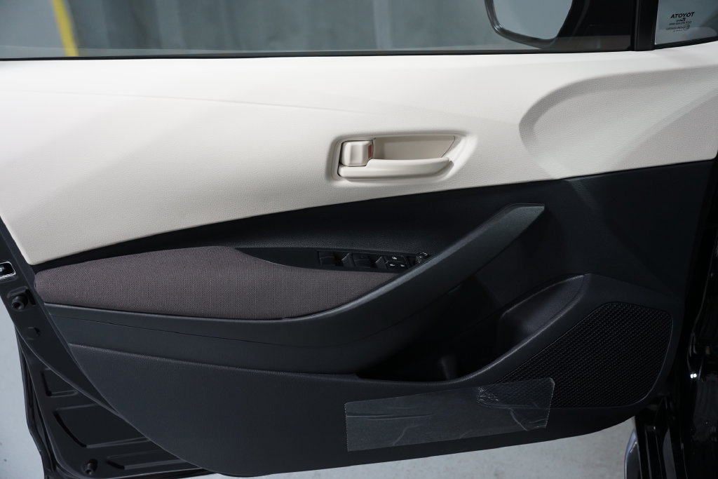 New 2027 Toyota Corolla LE FWD image 28
