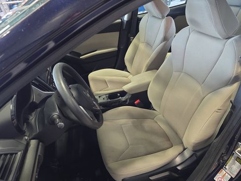 Used 2019 Subaru Impreza 2.0i image 10