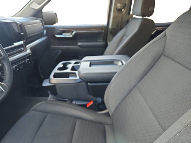 Used 2024 Chevrolet Silverado 1500 LT AWD/4WD image 12