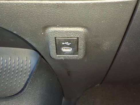 Used 2024 Toyota Corolla LE FWD image 19