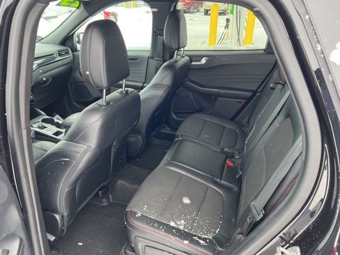 Used 2023 Ford Escape ST-Line Select w/ Tech Pack #2 image 11