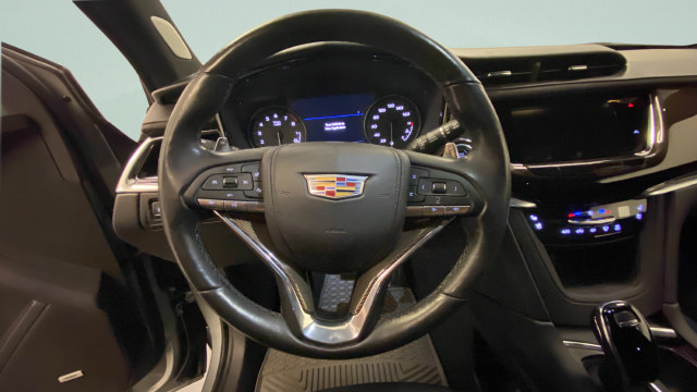 Used 2024 Cadillac XT6 Sport w/ Platinum Package AWD/4WD image 16