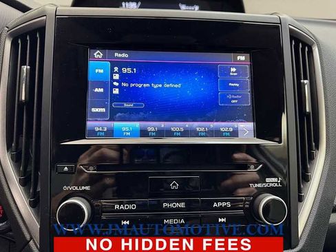 Used 2023 Subaru Forester Premium image 23