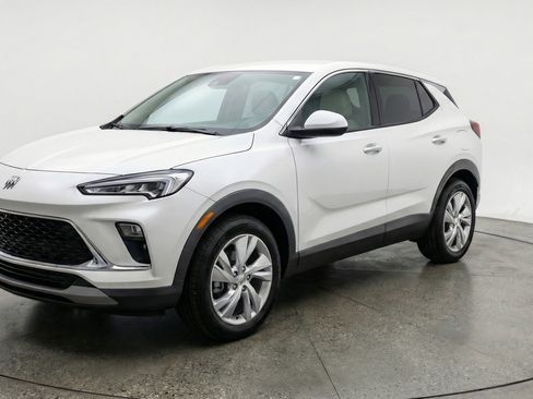 Used 2025 Buick Encore GX Preferred image 3