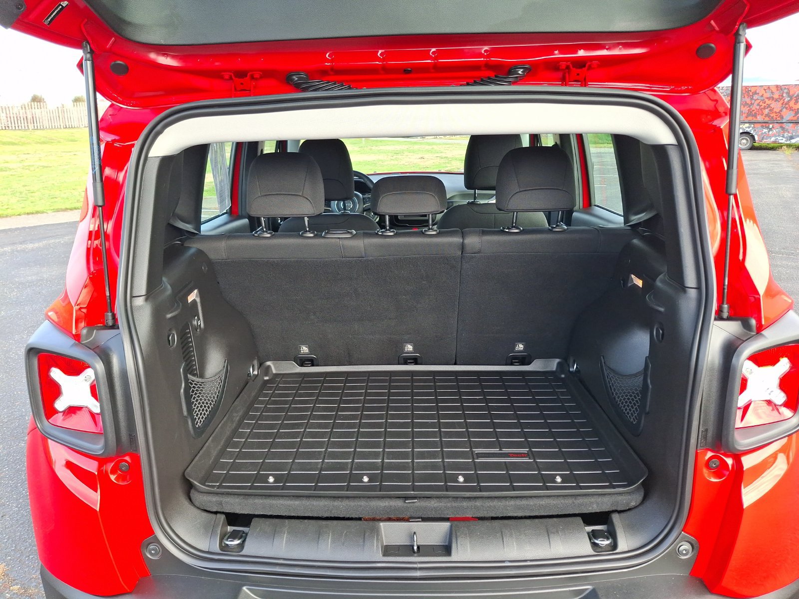 Certified 2017 Jeep Renegade Sport w/ Power & Air Group FWD image 20